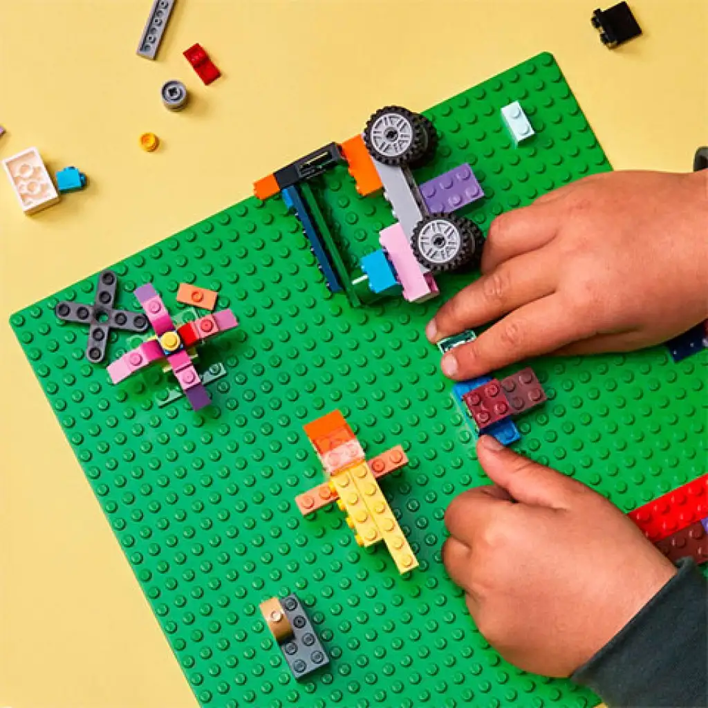 LEGO® Classic: Zöld alaplap (11023) kép 3
