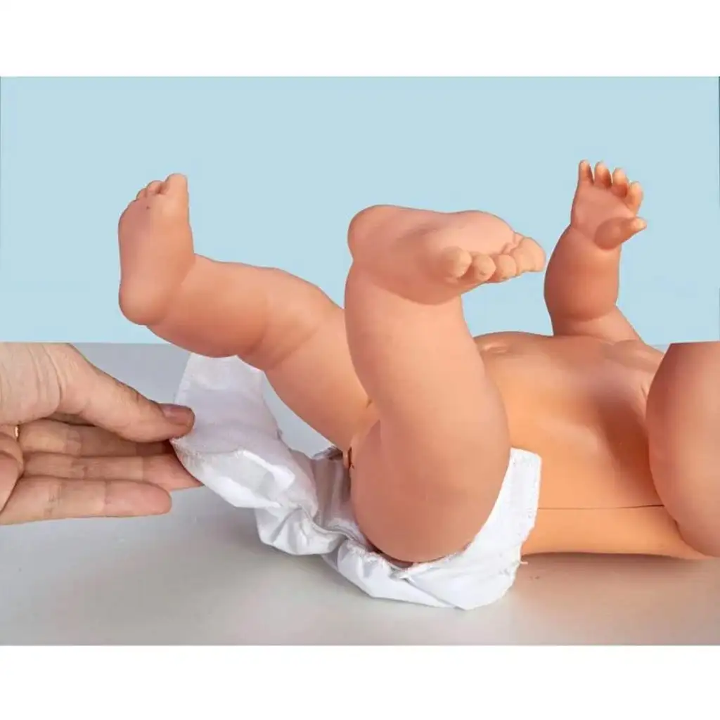 Nenuco: Sára interaktív baba kiegészítőkkel kép 6