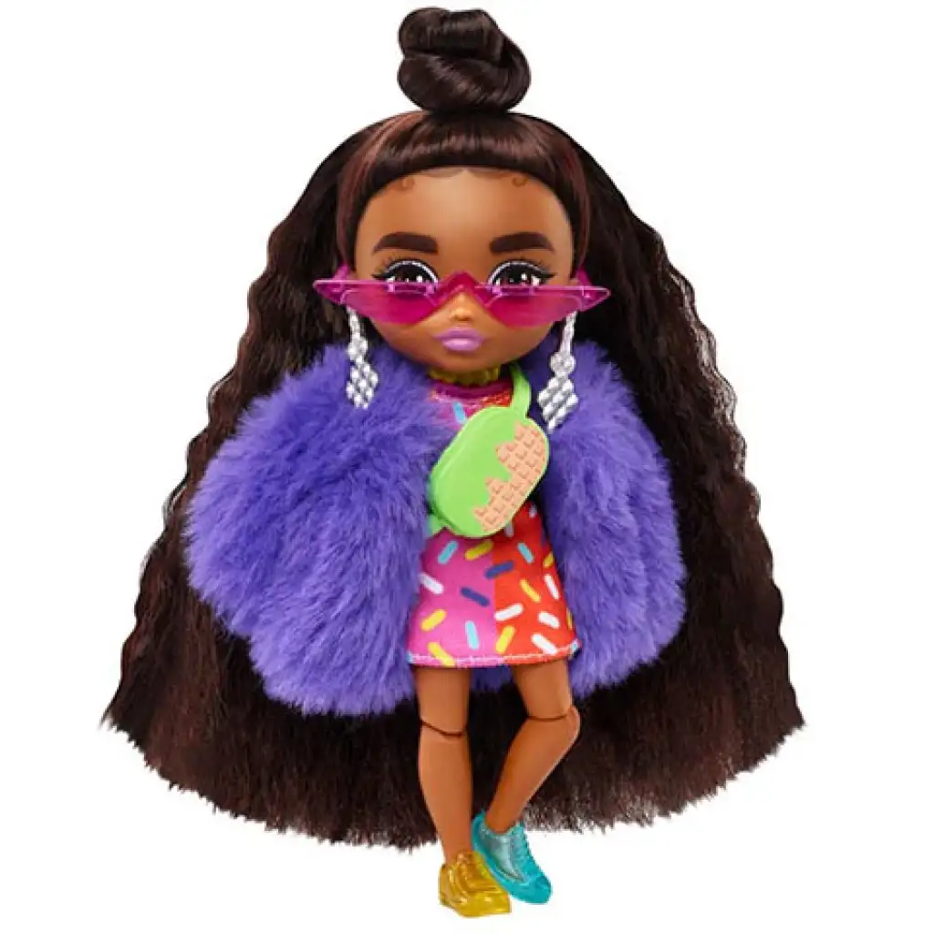 Barbie Extravagáns mini baba felemás cipőben - Mattel kép 2