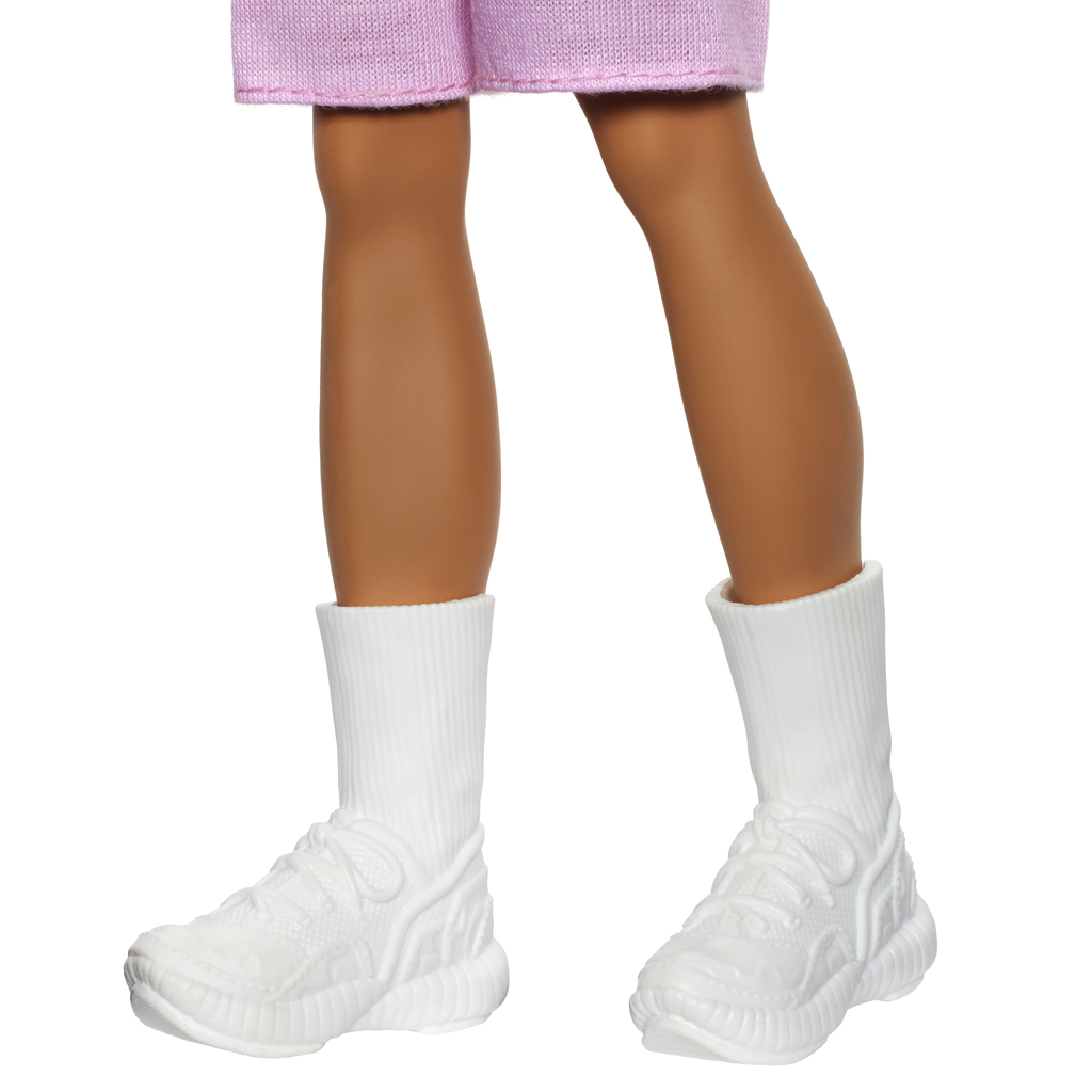 Barbie: Fashionista stílusos Ken baba csíkos pulcsiban - Mattel kép 3