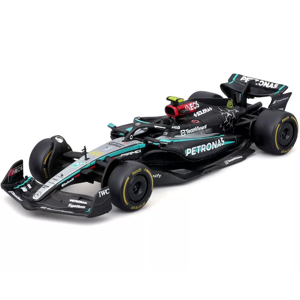 Bburago: Mercedes-AMG F1 W15 Performance F1 versenyautó fém autómodell 1/43 (Lewis Hamilton #44) kép 2
