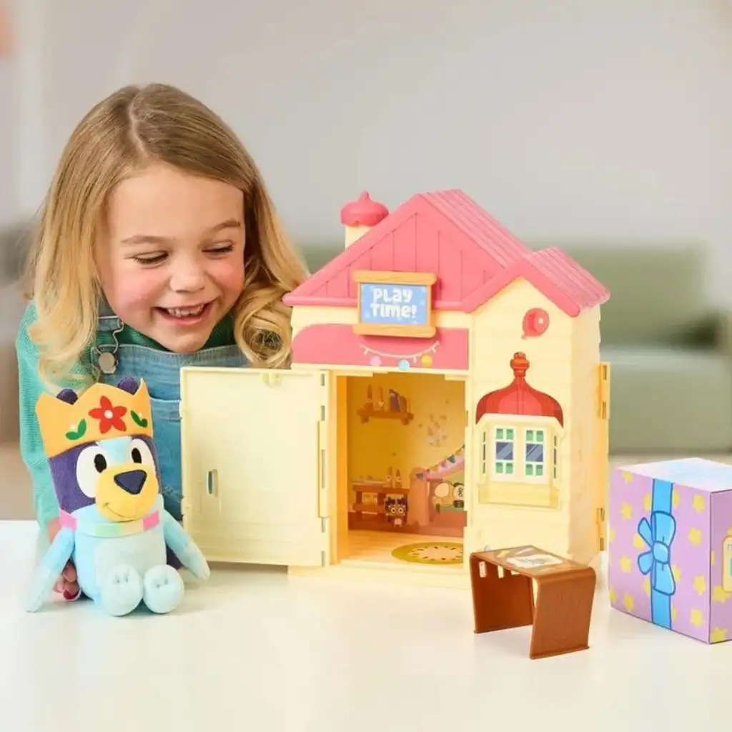 Bluey Házikó meglepetés plüssel kép 3