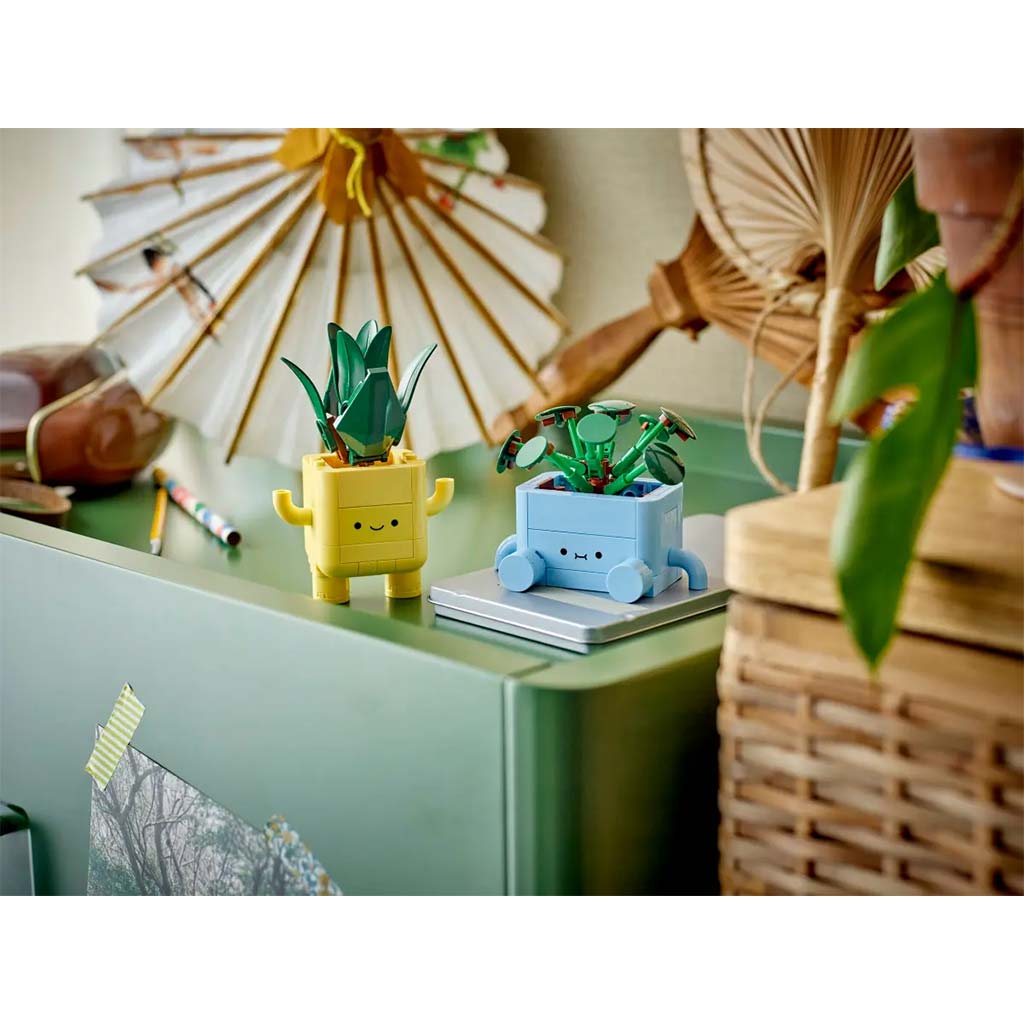 LEGO® Botanicals: Mosolygós növények (10349) kép 5