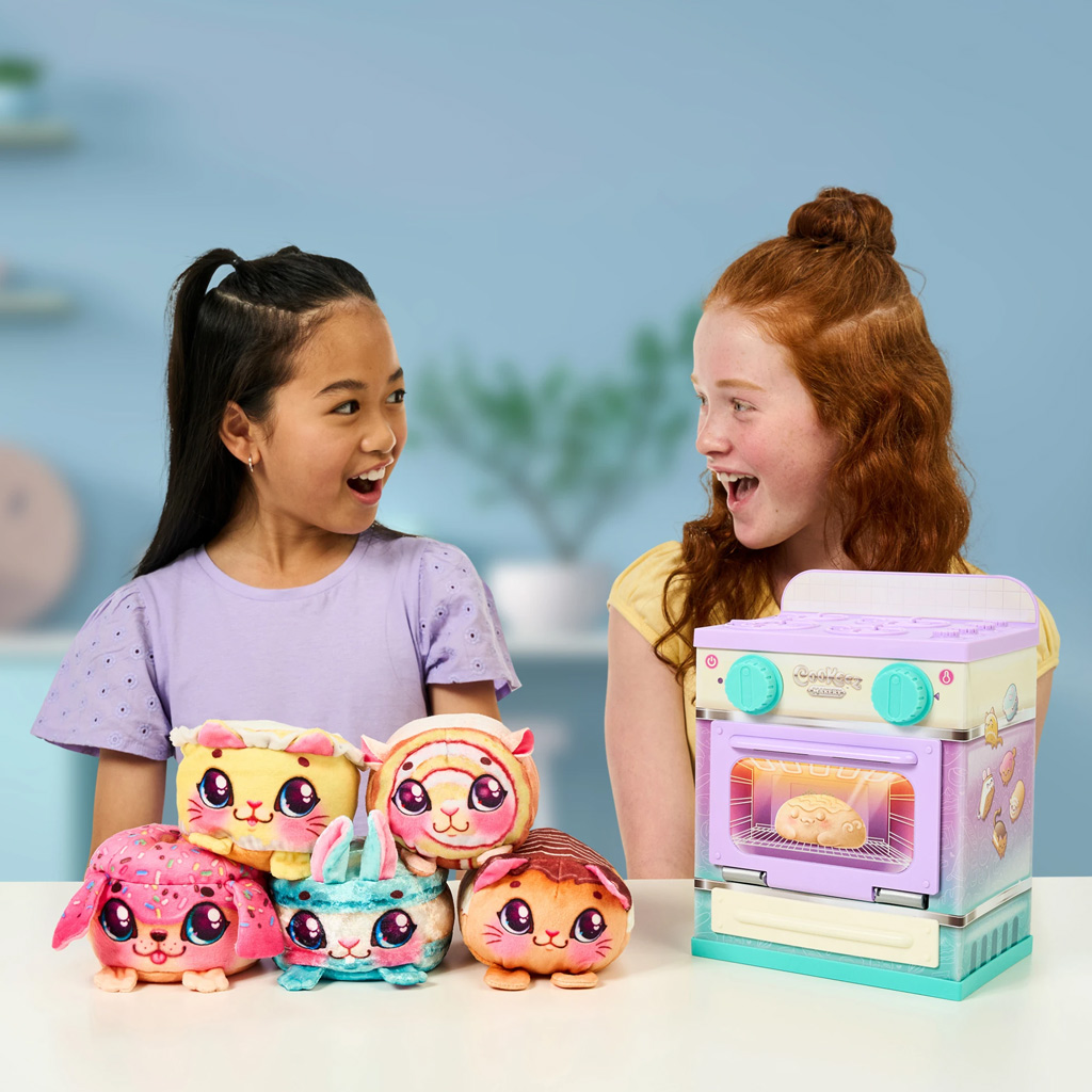 COOKEEZ Makery: Kis sütő játékszett meglepetés plüss állattal kép 4