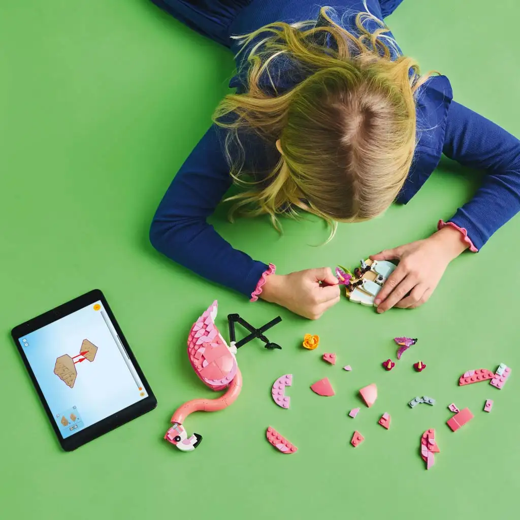 LEGO® Creator: Vadállatok: Rózsaszín flamingó (31170) kép 6