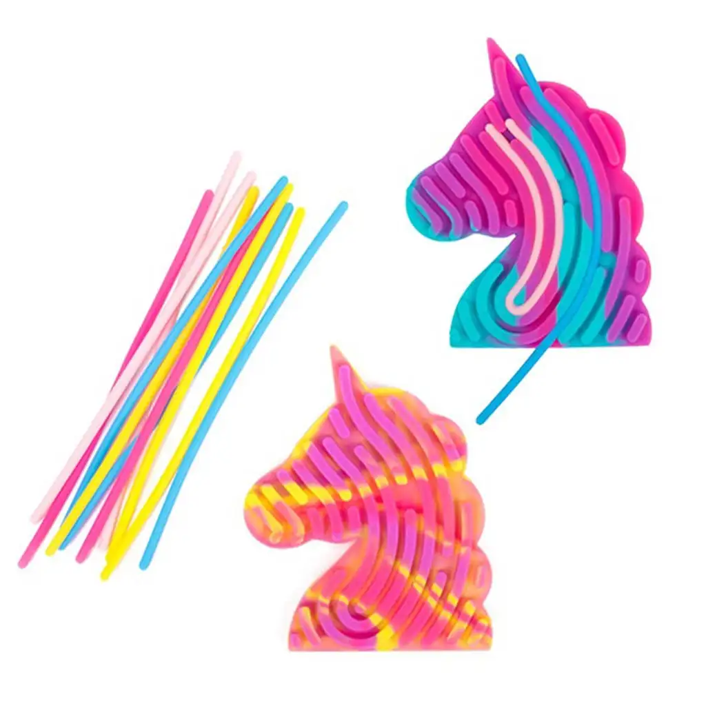 Curly Board mini zsinóros fűzős játék több változatban kép 3