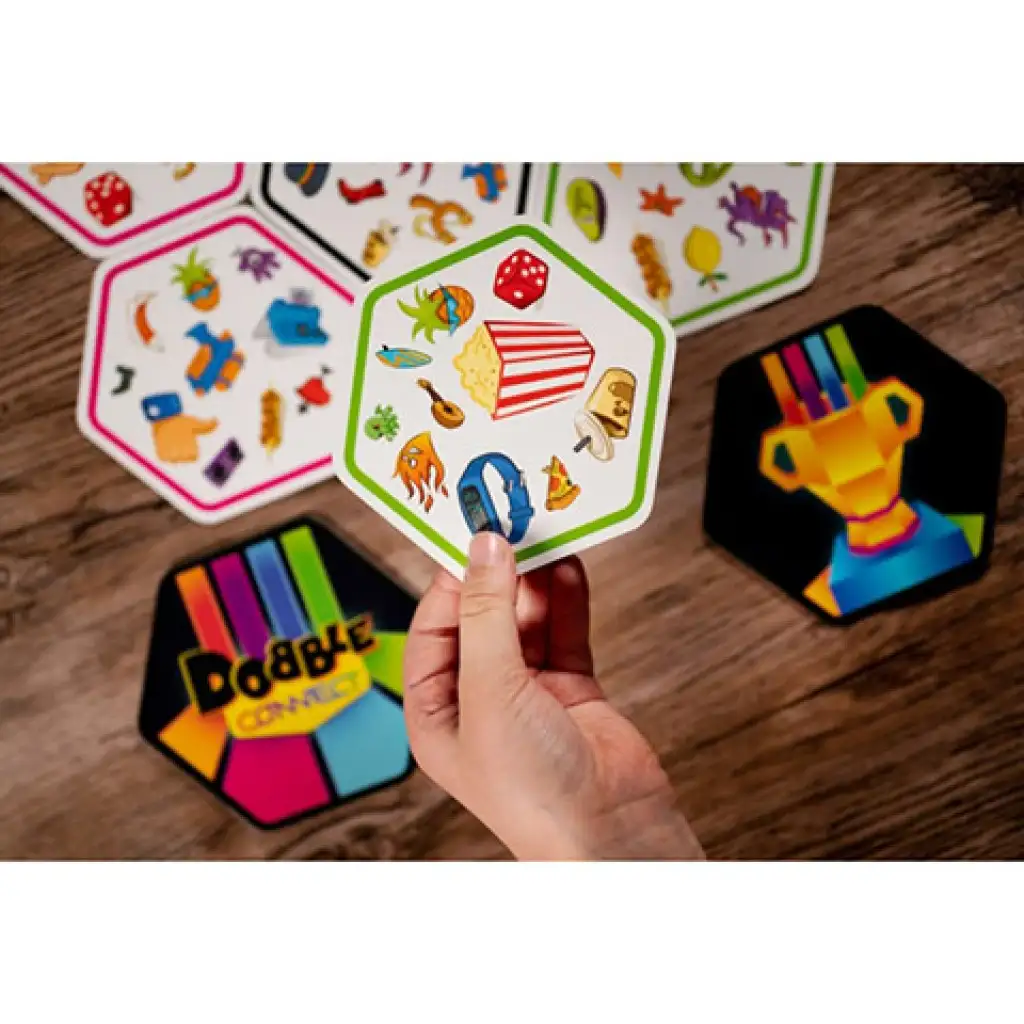 Dobble Connect társasjáték kép 4