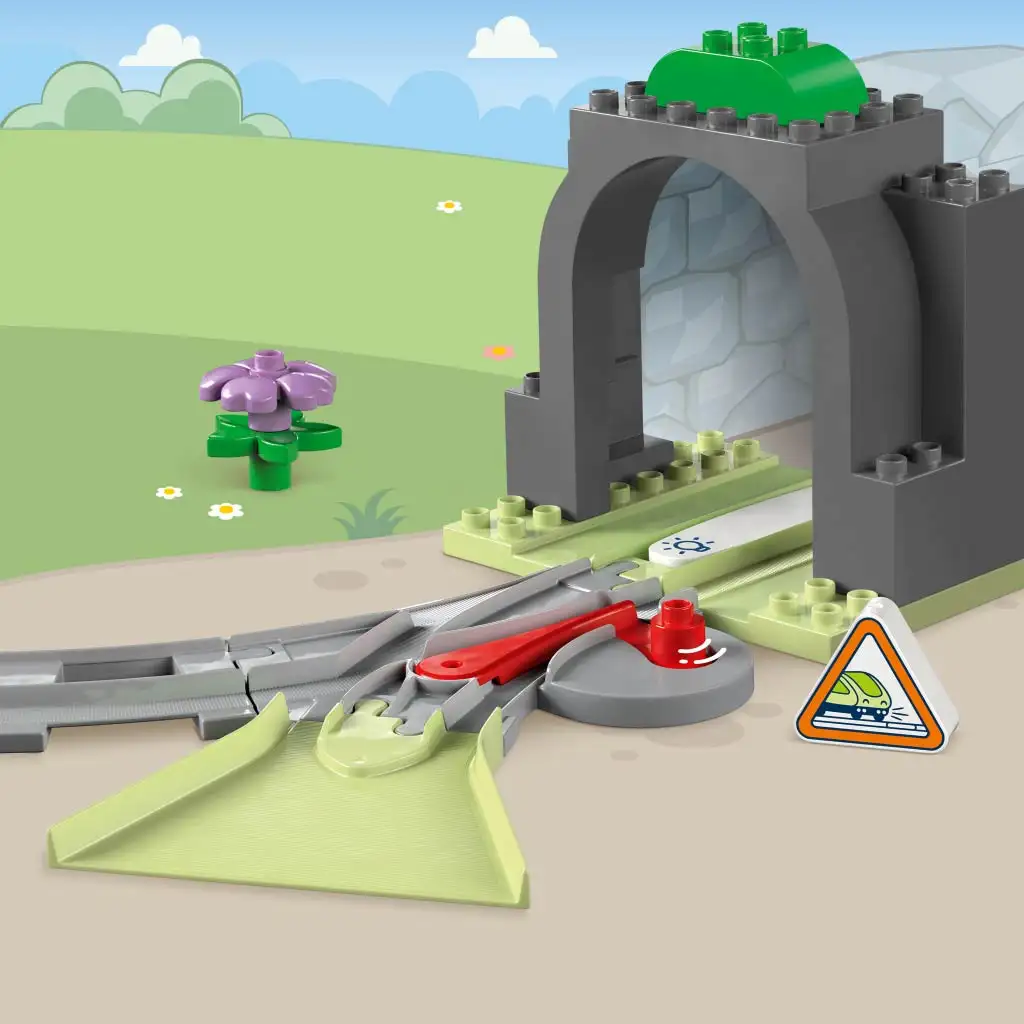 LEGO® DUPLO®: Vonatalagút és sínek kiegészítő szett (10425) kép 4