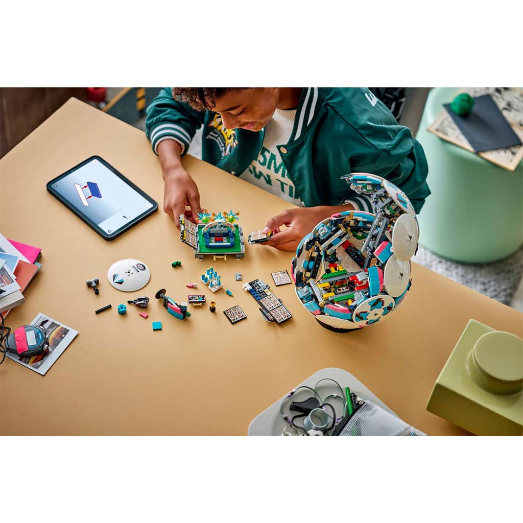 LEGO® Editions: Focilabda (43019) kép 6