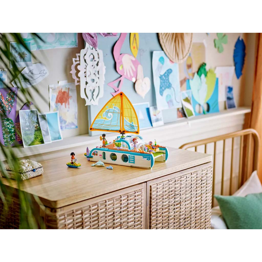 LEGO® Friends: Hajós kirándulás és kaland (42664) kép 8