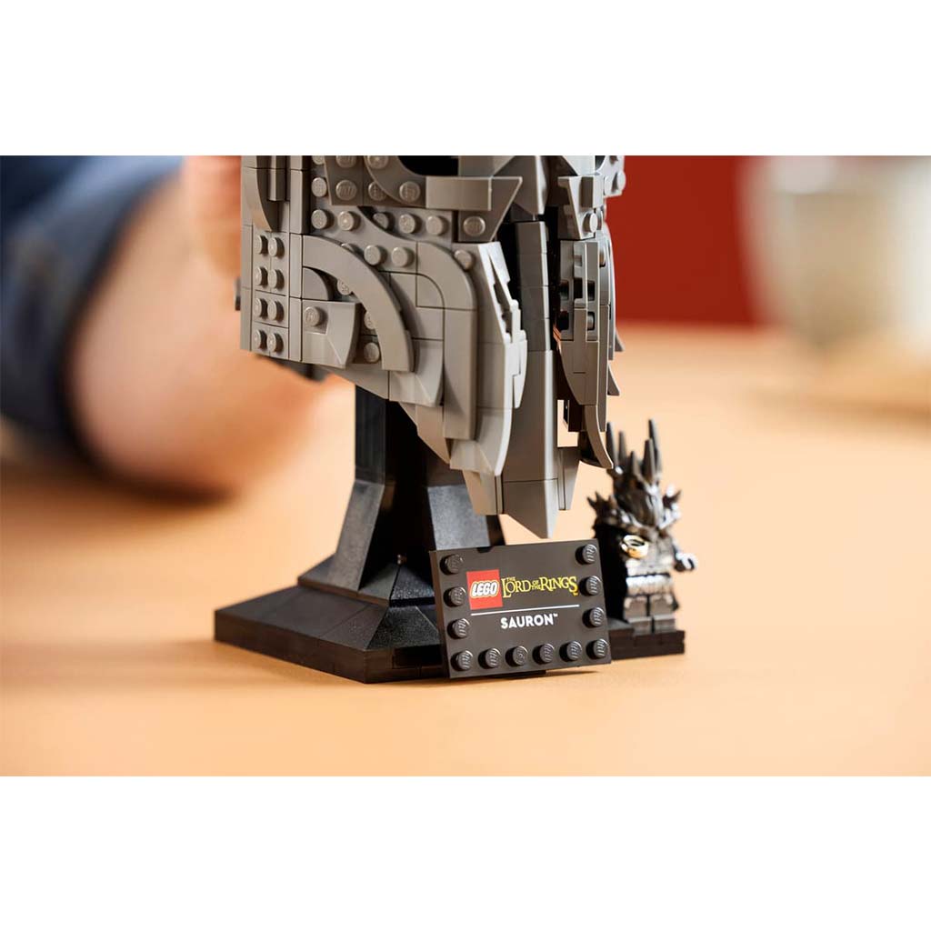 LEGO® Icons: A Gyűrűk Ura: Sauron sisakja (11373) kép 6