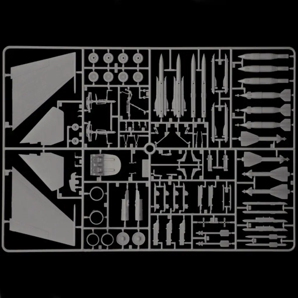 Italeri 1/72 Sukhoi Su-34/Su-32 FN vadászbombázó repülőgép makett kép 5