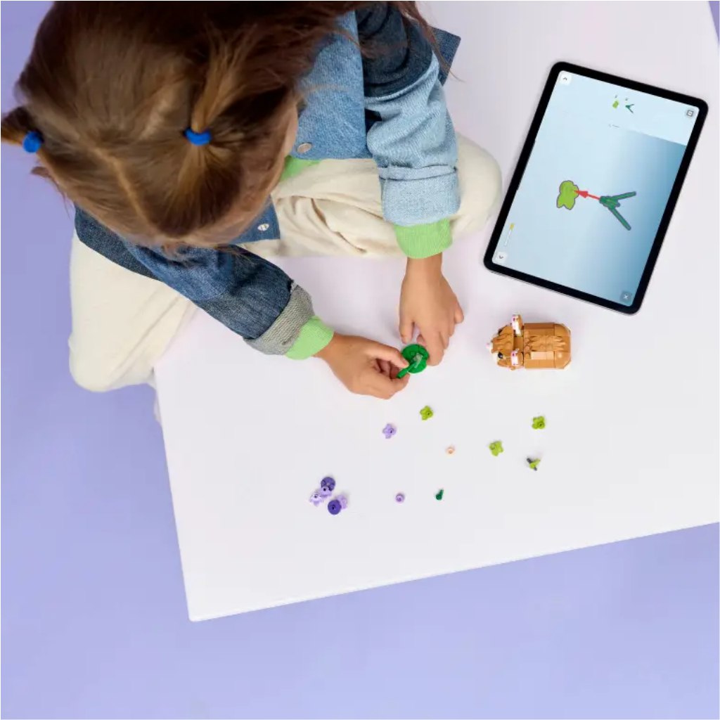 LEGO® Creator: Aranyos hörcsög egy virággal (31376) kép 6