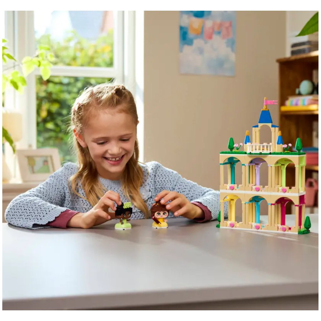LEGO® Disney: Mini Belle és Tiana kastéllyal (43291) kép 4