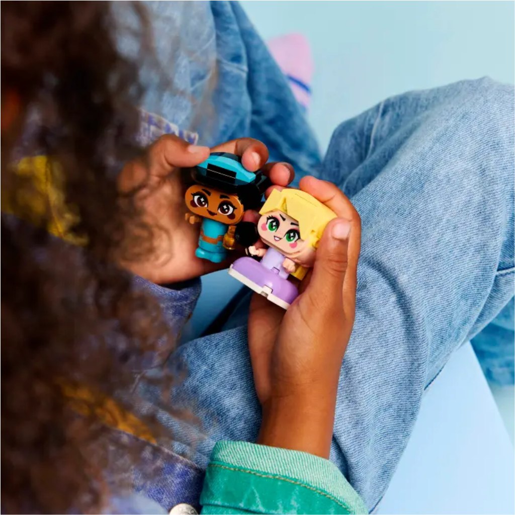 LEGO® Disney: Mini Jázmin és Aranyhaj (43303) kép 4