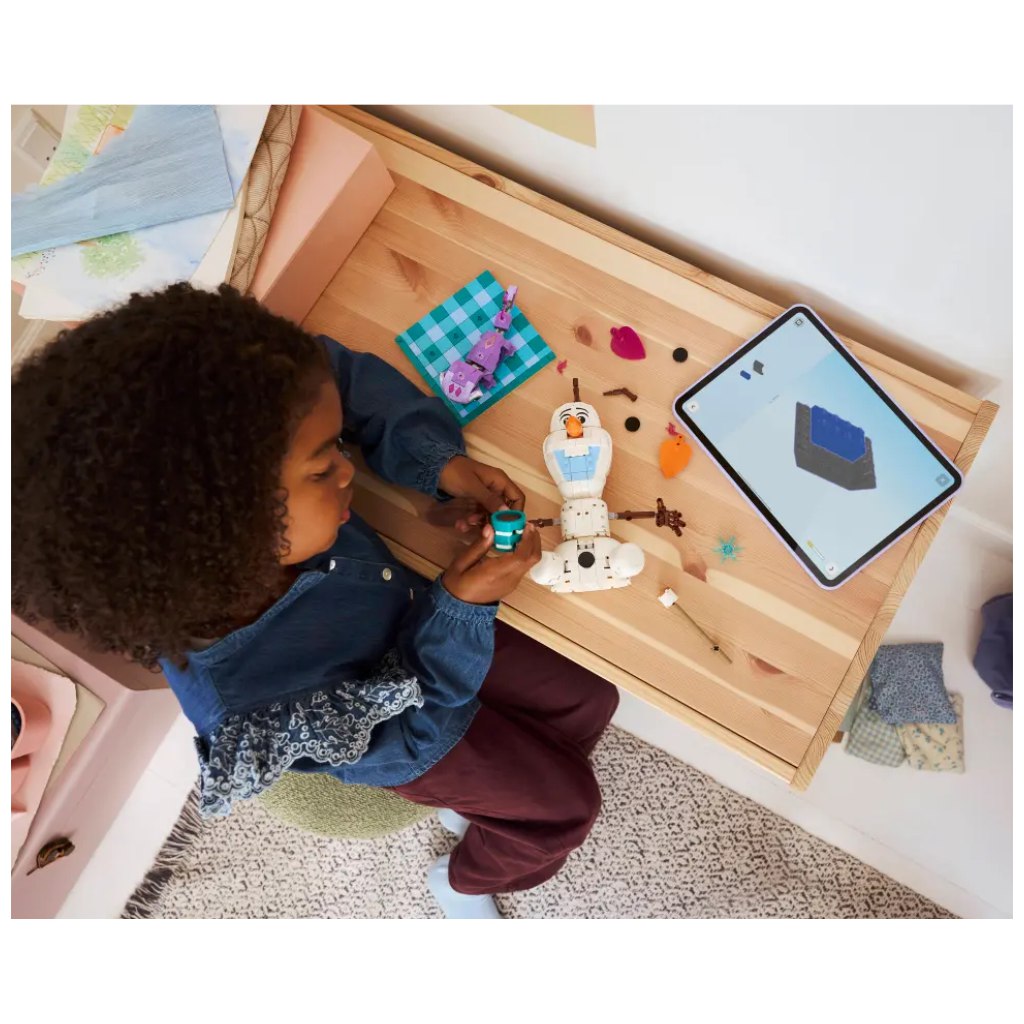 LEGO® Disney: Olaf és Bruni vidám piknikezése (43287) kép 5