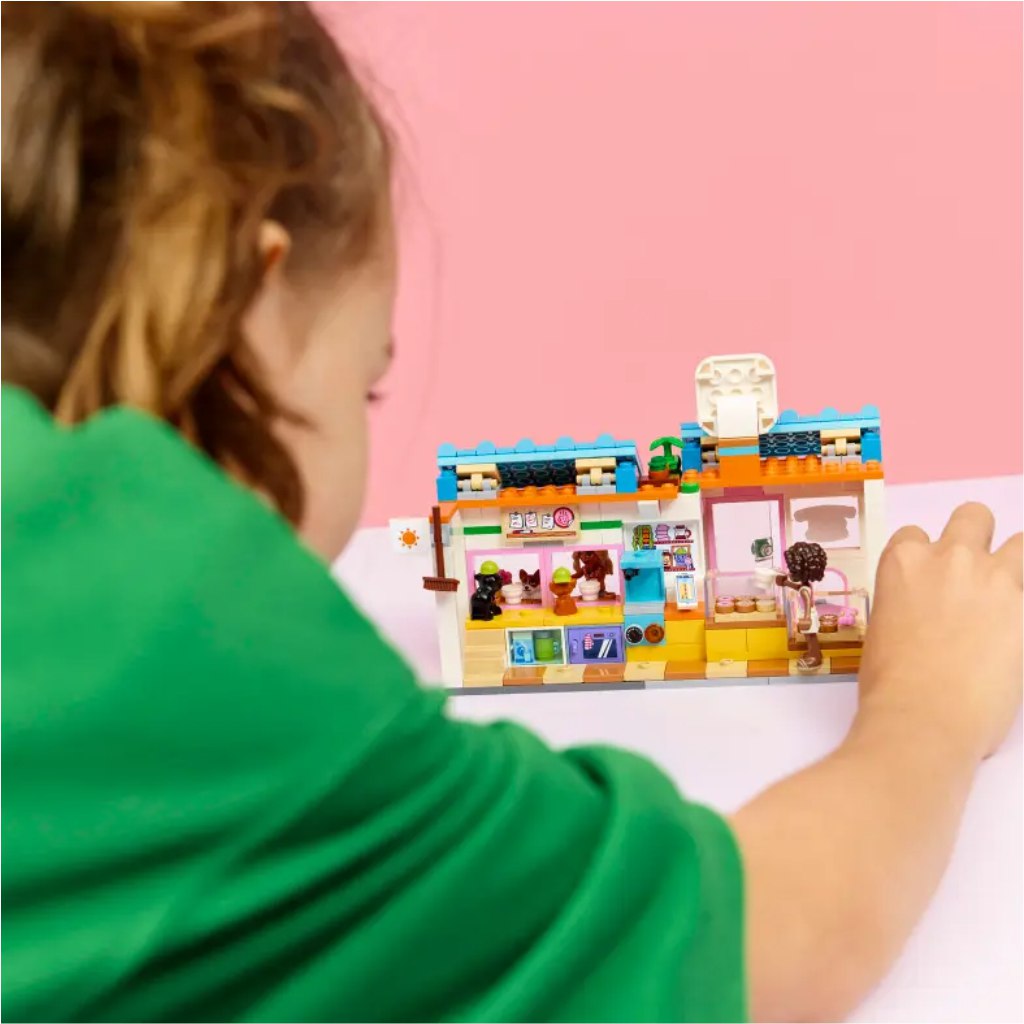LEGO® Friends: Jutifalat pékség (42677) kép 5