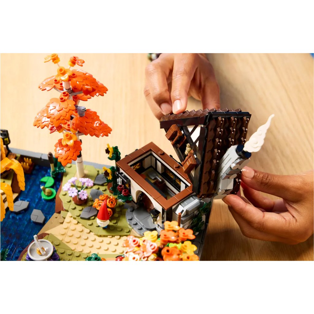 LEGO® Icons: Őszi kert házikóval (11372) kép 5