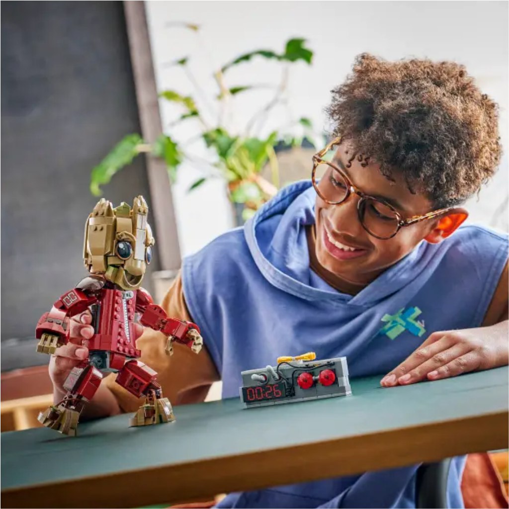 LEGO® Marvel: Groot a fosztogatók egyenruhájában (76341) kép 4