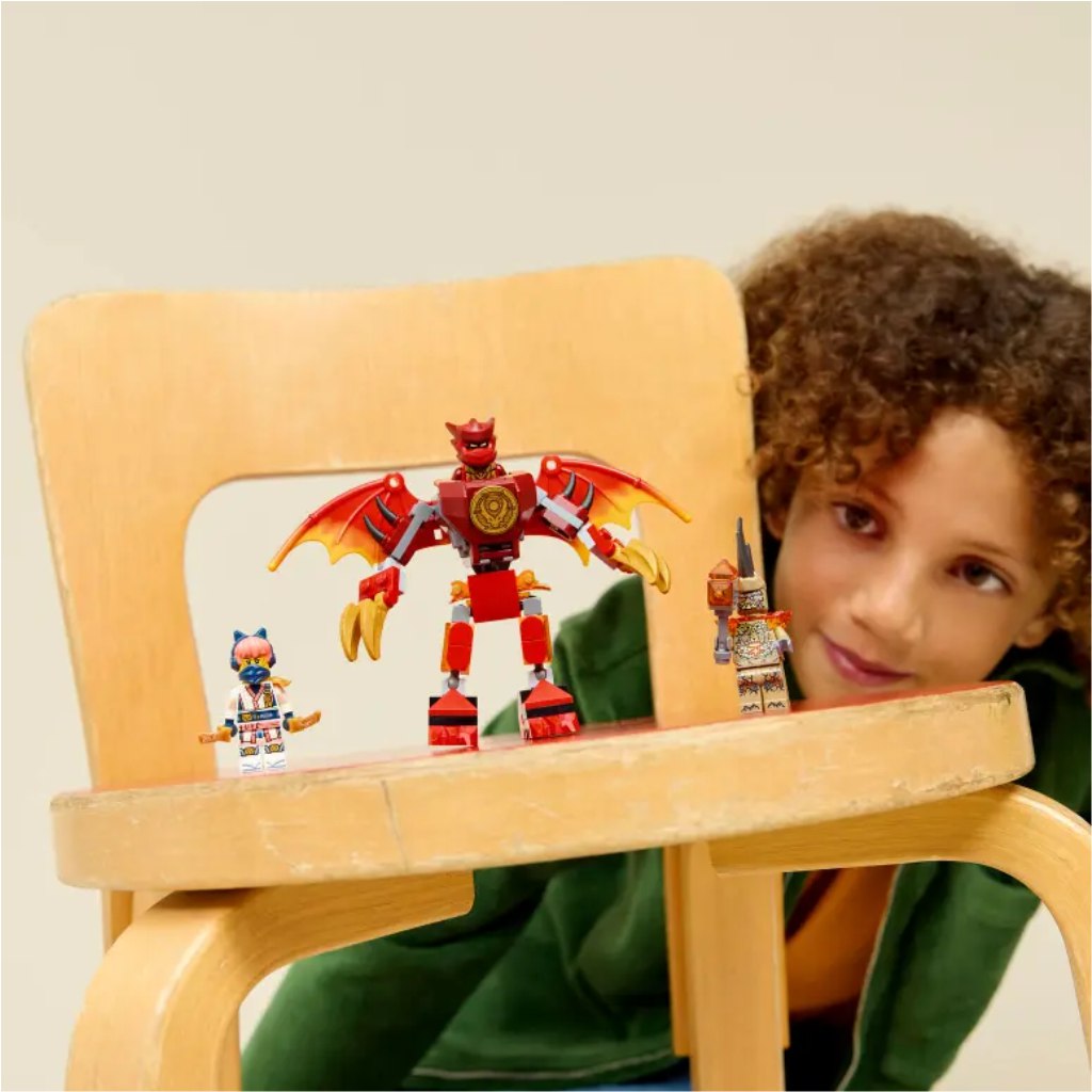 LEGO® Ninjago: Kai sárkánypáncélja, harci csomag (71851) kép 3