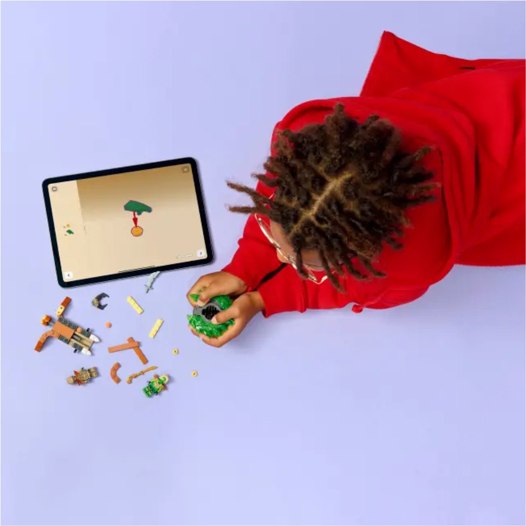LEGO® Ninjago: Lloyd egy földszörny pörgettyűje ellen (71850) kép 4