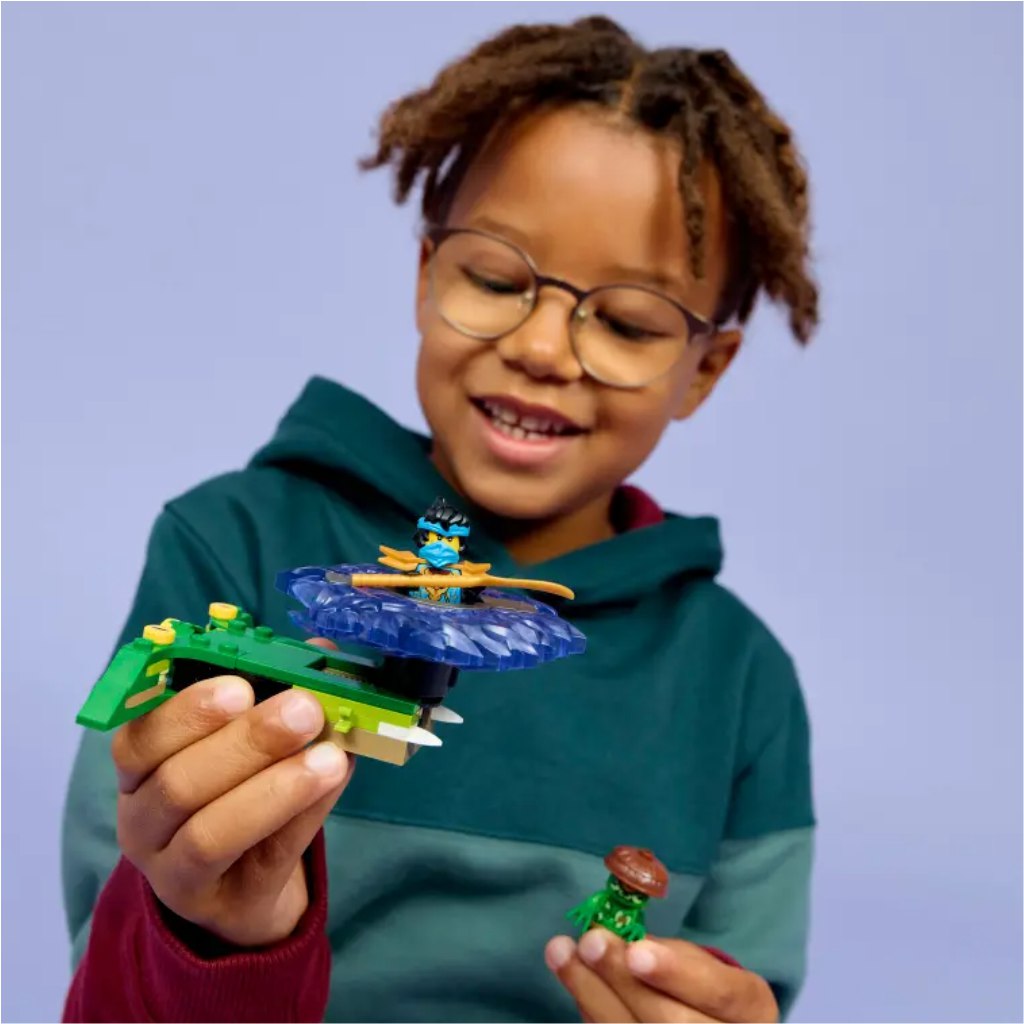 LEGO® Ninjago: Nya egy mutáns szörny pörgettyűje ellen (71849) kép 3