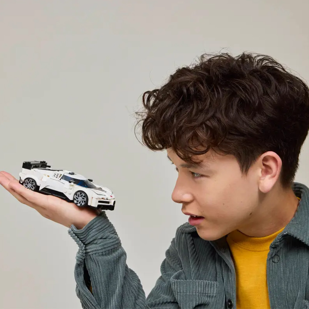 LEGO® Speed Champions: Bugatti Centodieci hiper sportautó (77240) kép 5