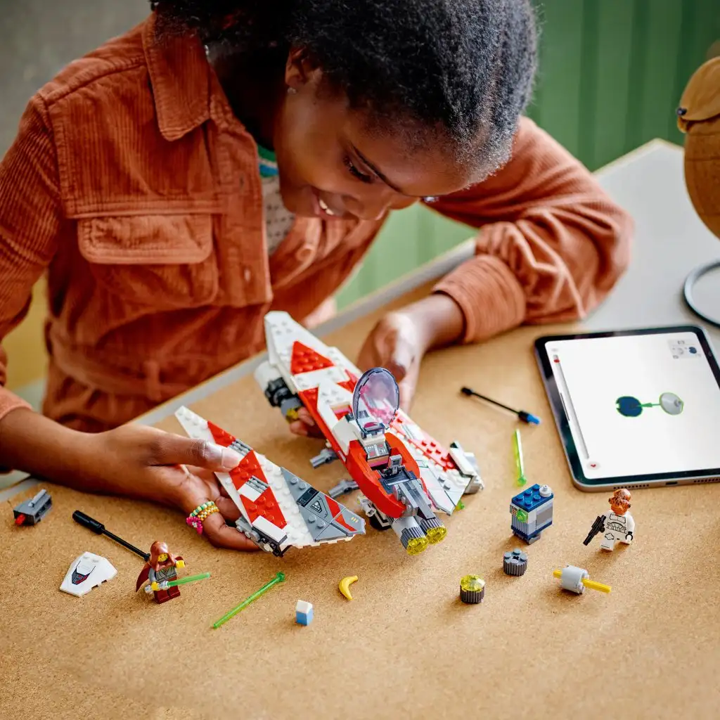 LEGO®: Star Wars™ - Jedi Bob csillagharcos űrhajója (75388) kép 3