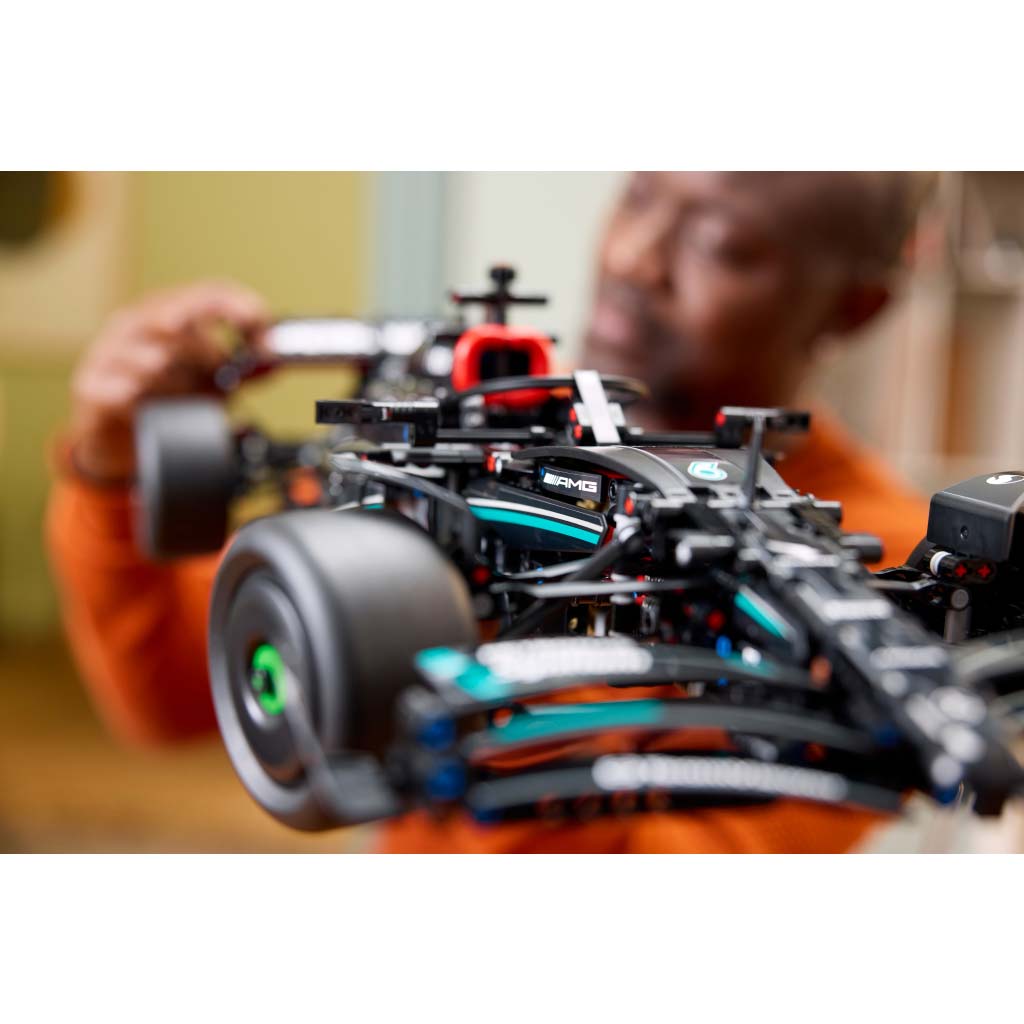 LEGO® Technic: Mercedes-AMG F1 W14 E Performance (42171) kép 6