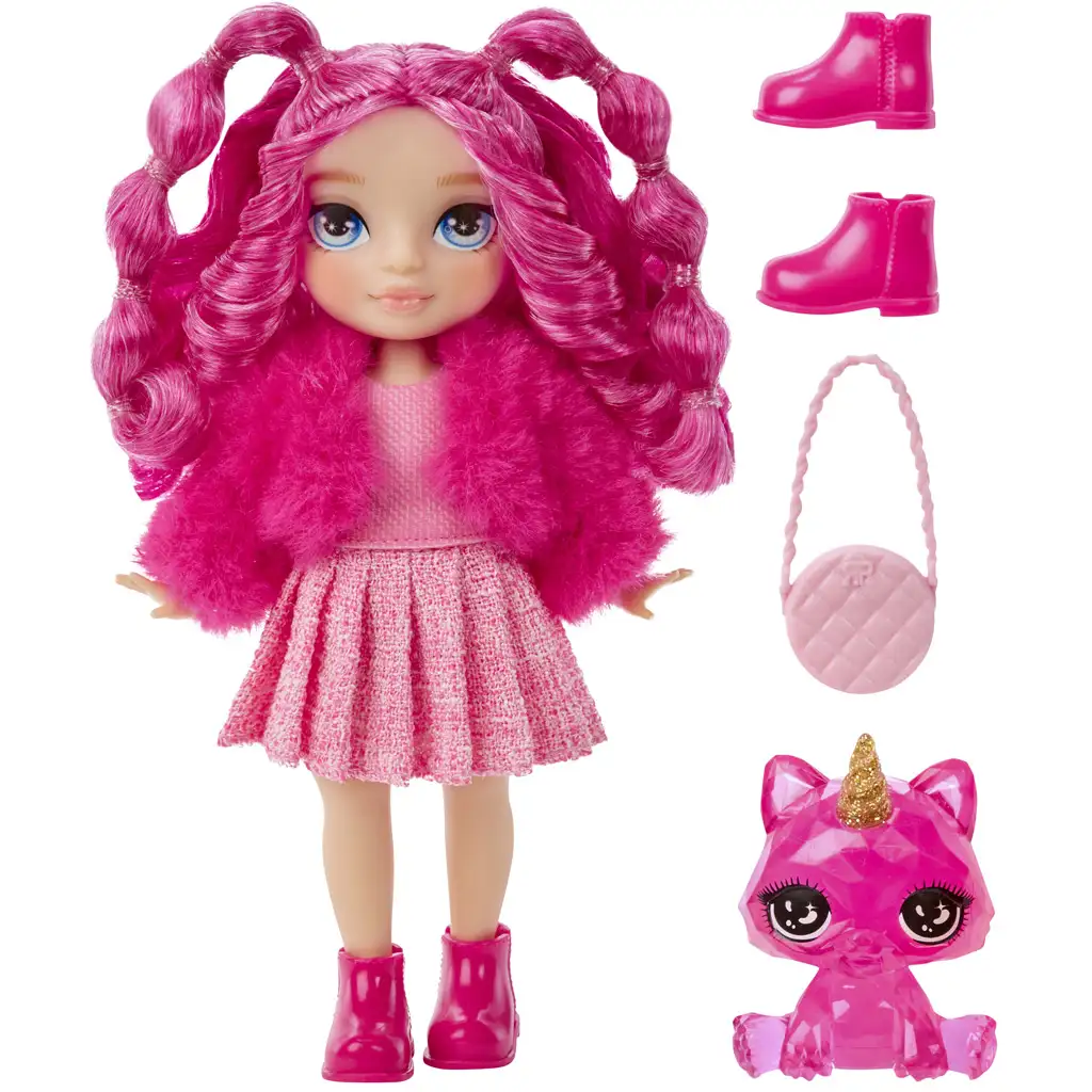 Rainbow High: Magenta kistesó baba kiegészítőkkel kép 3