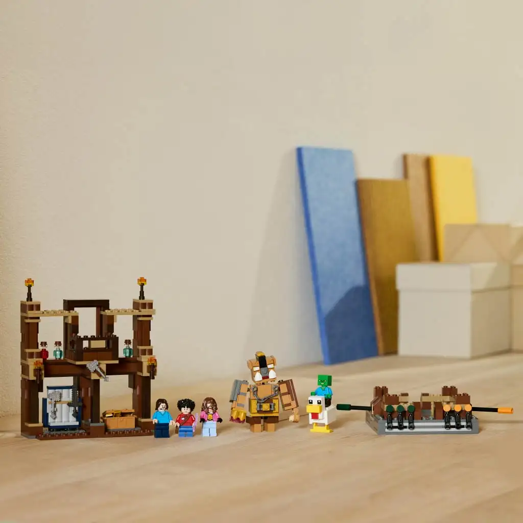 LEGO® Minecraft: Küzdőtér az erdei háznál (21272) kép 4