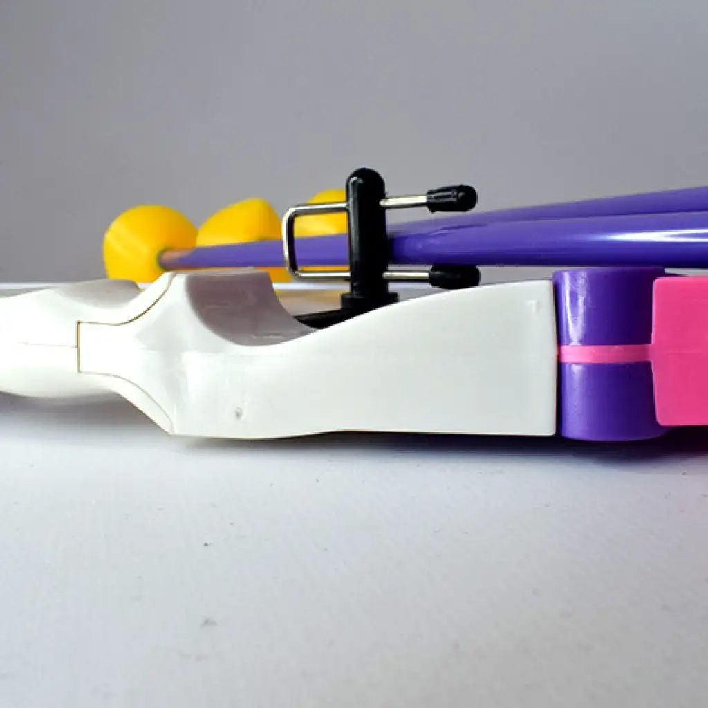 Rózsaszín íj szett tapadókorongos nyílvesszőkkel 54cm kép 2