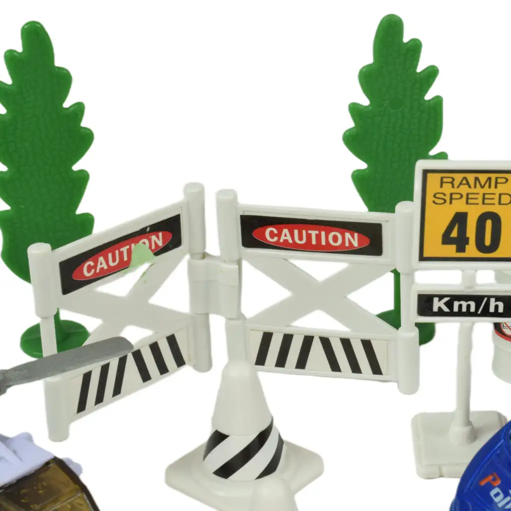 Police Set: Rendőrségi szett járművekkel és kiegészítőkkel többféle változatban 1db kép 4