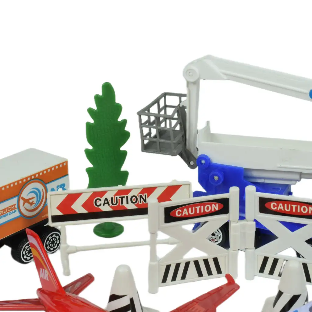 Aircraft: Reptülőtéri játékszett járművekkel, repülővel és kiegészítőkkel kétféle változatban kép 3