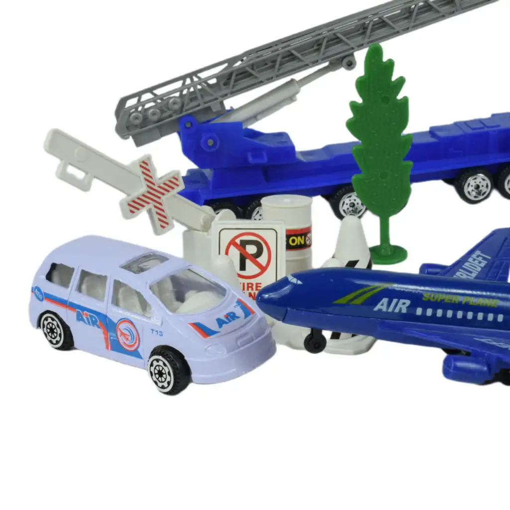 Aircraft: Reptülőtéri játékszett járművekkel, repülővel és kiegészítőkkel kétféle változatban kép 8