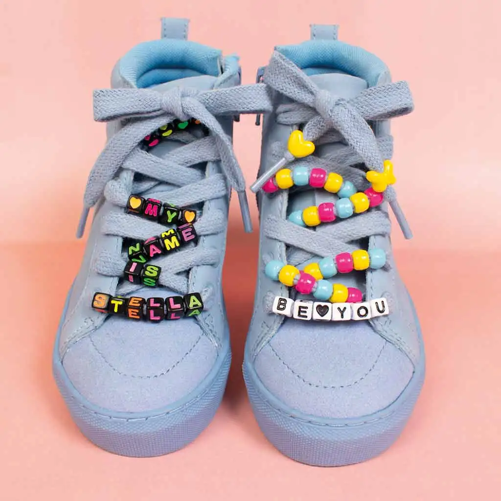 PlayBox: színes fűzhető gyöngyök vödörben 1200db kép 3