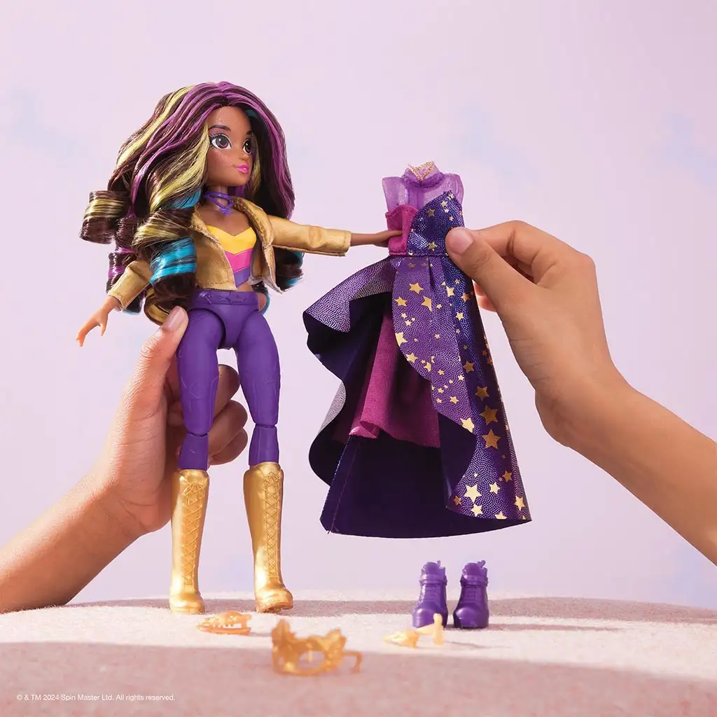 Unikornis Akadémia: Sophia Masquerade figura - Spin Master kép 2