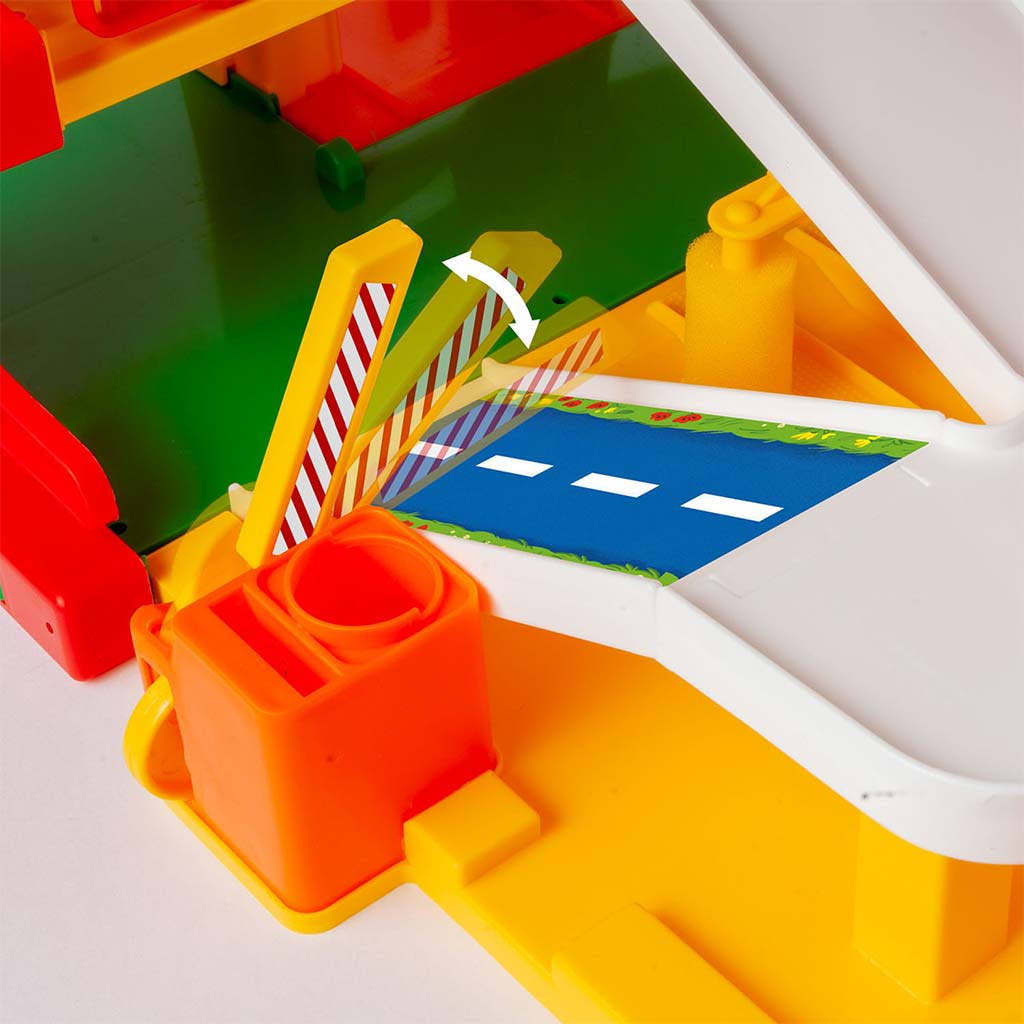 Háromszintes szervizgarázs úttal és kiegészítőkkel - Wader kép 4