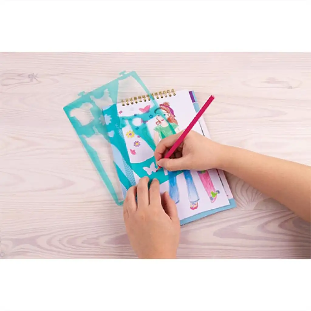 Make It Real: Virágzó kreativitás divattervező vázlatfüzet kép 2